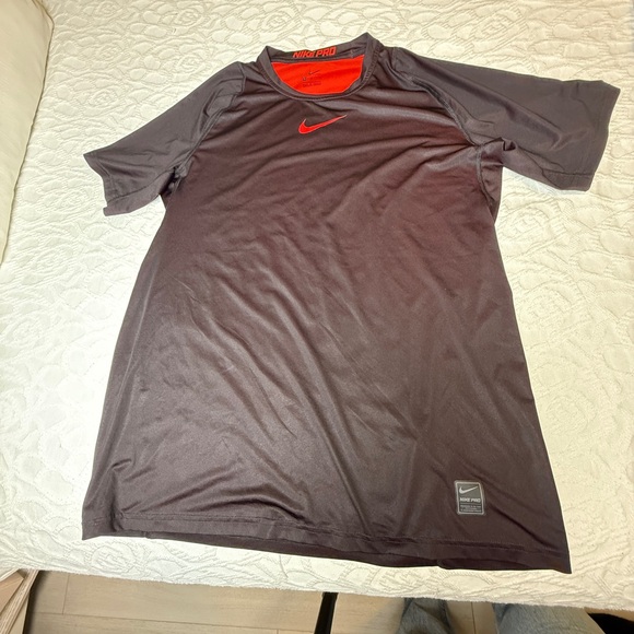 Nike Men's Dark Gray and Red Pro Shirt - Picture 1 of 3